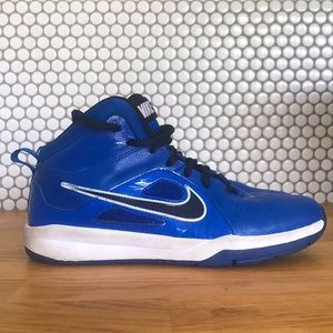 Nike Team Hustle D6 Blue Basketball 7W 5.5Y